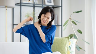 何をしても改善しない肩こりに｜頭からほぐす新しいアプローチ「広瀬式ドライヘッドマッサージ」【安城市 癒ろ葉】